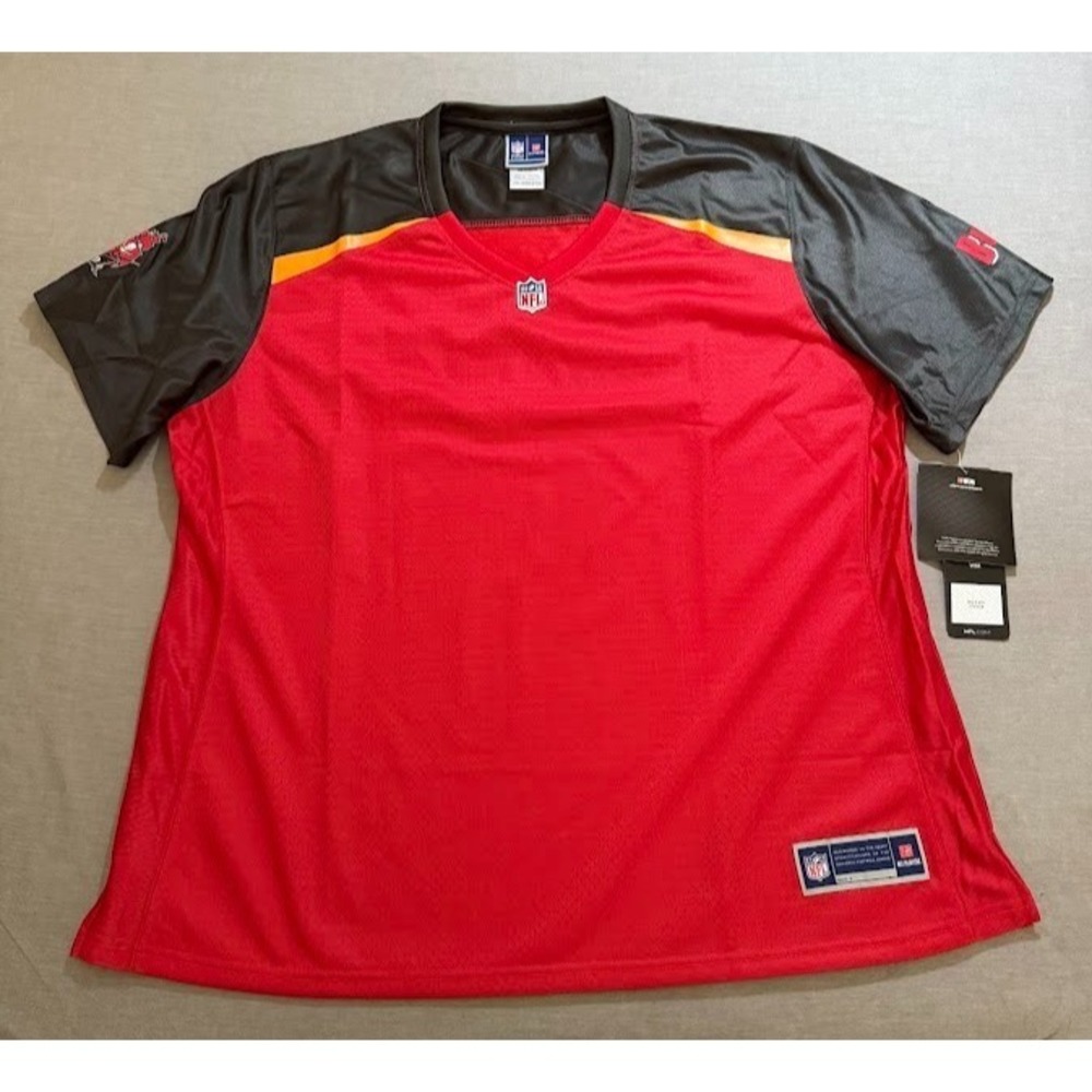 Tampa‎ Bay Buccaneers NFL Players Pro Line Jersey Womens 2XL Red Short Sleeve.